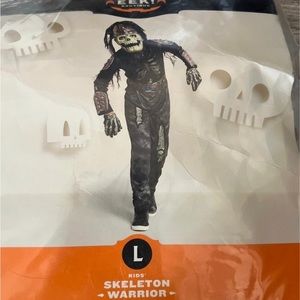 Halloween costume skeleton warrior